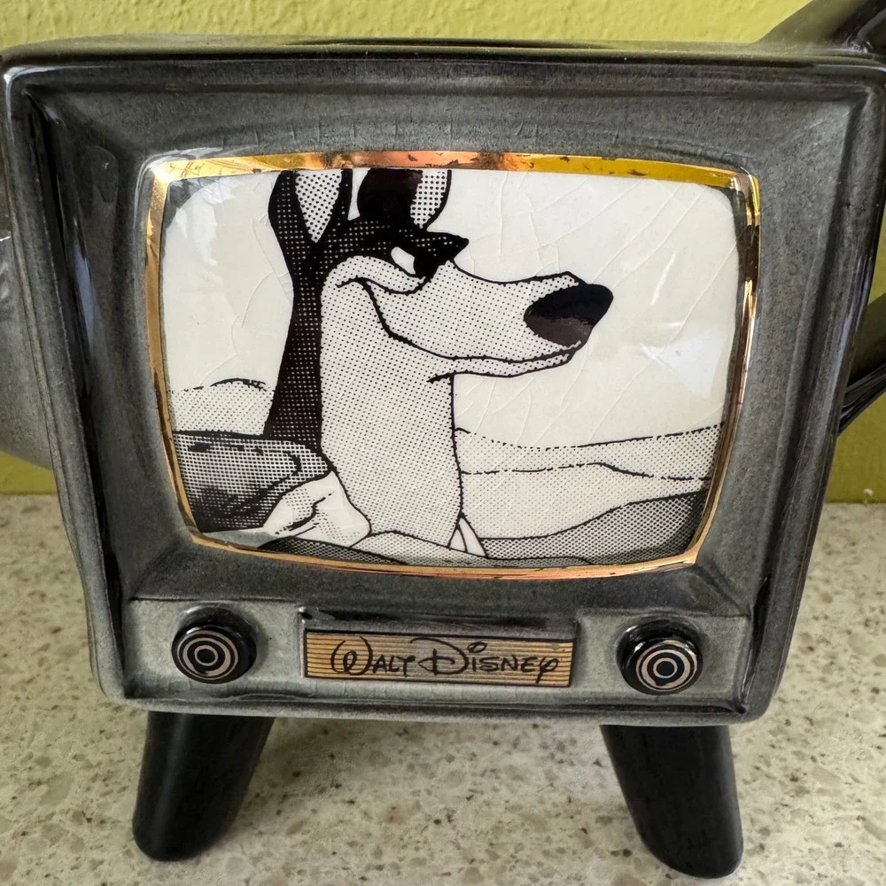 Disney 101 Dalmatians Teapot by Paul Cardew 1996 Limited‎ Edition #1793